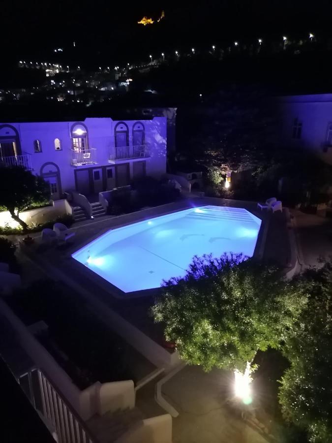 Διαμερίσματα Κατερίνα Κάλυμνος Εξωτερικό φωτογραφία